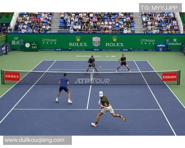 上海网球队整体表现分析:压制对手与失误之间的微妙平衡
