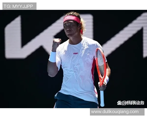 上海网球队在奥运会上的耐力表现值得称赞展现了顽强拼搏的精神与团队合作的力量